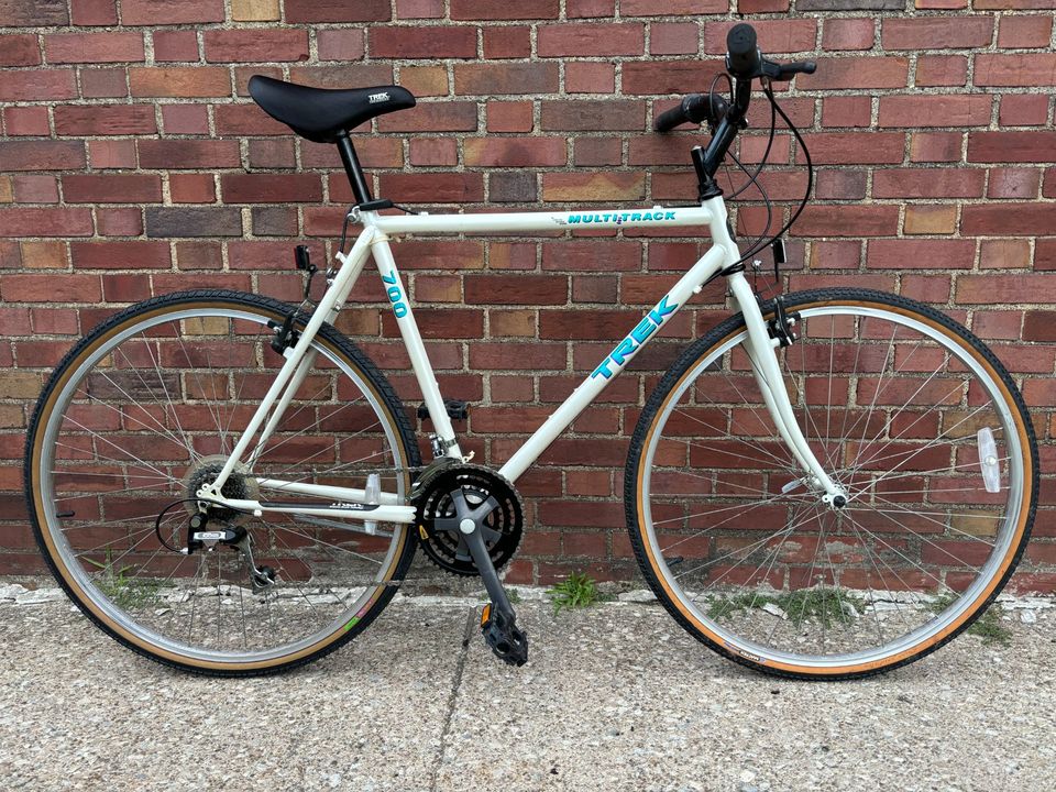 Trek 700 Multitrack - 21.5"