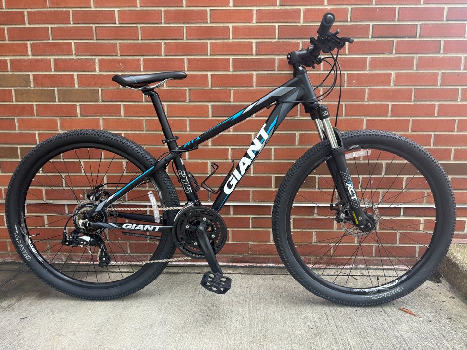 Giant ATX 27.5 - 15"